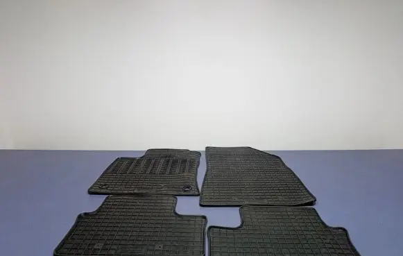 Renault Clio V Front floor carpet liner 