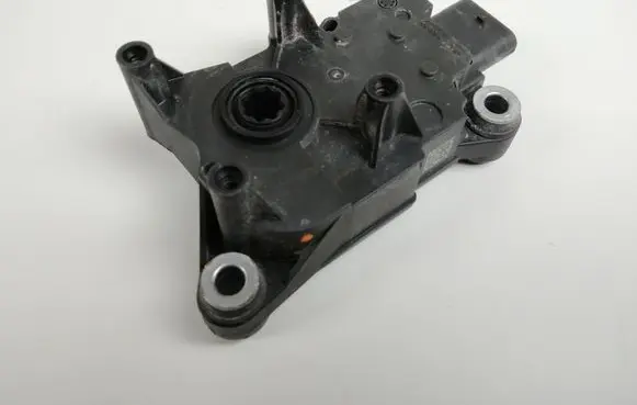 Audi E-tron GT Electric auxiliary coolant/water pump 9J1963375Q 307112022