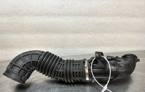 Volkswagen Transporter - Caravelle T6 Engine coolant pipe/hose