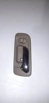 Honda Odyssey Front door interior handle S84FRGL2