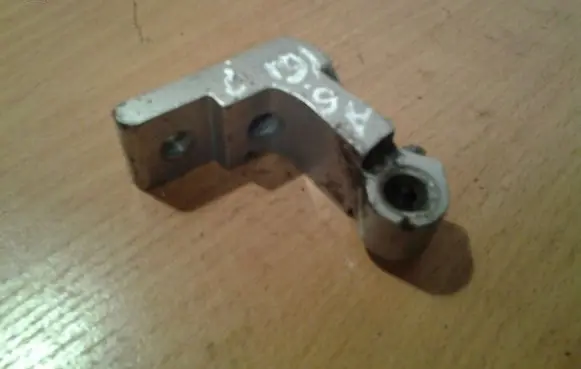 Audi A6 S6 C6 4F Rear door upper hinge 4F0833401 ES922004