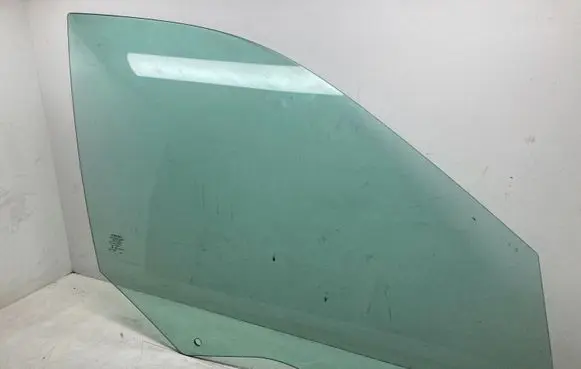 Volvo XC90 Rear windscreen/windshield window 43R001026 E000184 DOT27M25100AS2