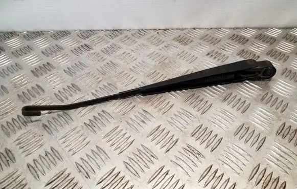 Hyundai Galloper Front wiper blade arm
