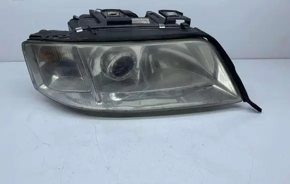 Audi A6 S6 C5 4B Headlight/headlamp 205377D1 TRR5096 20537702