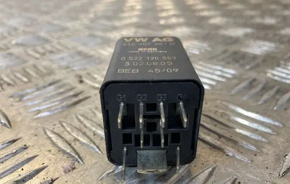 Audi A4 S4 B8 8K Glow plug pre-heat relay 038907281B 0522120503 5020805