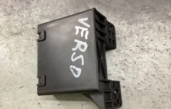 Toyota Corolla Verso AR10 Air conditioning/heating control unit MB1773007471 886500F030