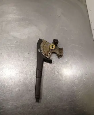 Handbrake/parking brake lever assembly