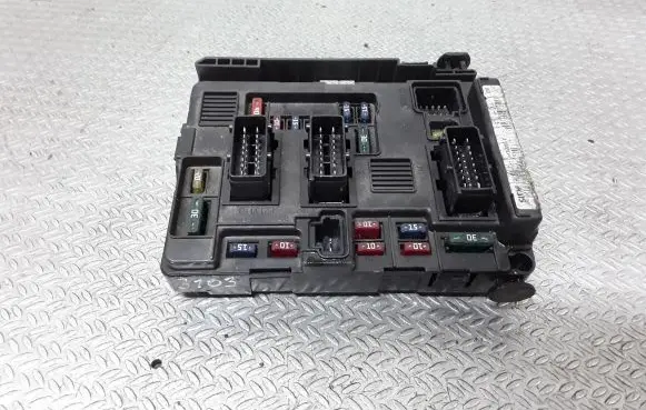 Citroen C5 Fuse module