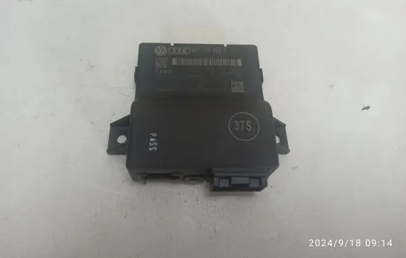 Audi Q3 8U Gateway control module 8U0907468Q 8U0907468G