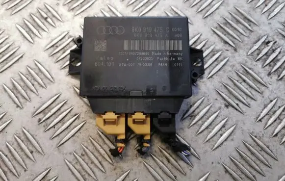 Audi A4 S4 B8 8K Parking PDC control unit/module 8K0919475C