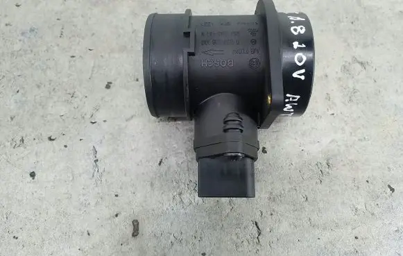 Skoda Superb B5 (3U) Mass air flow meter 