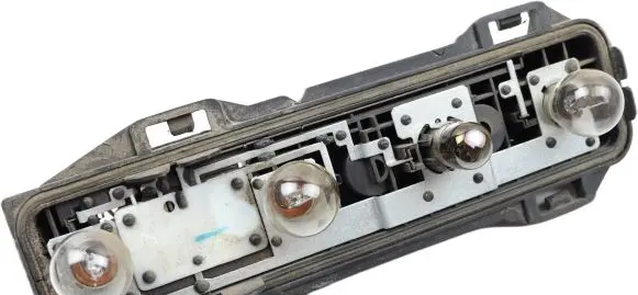 Peugeot 307 Tail light bulb cover holder 89026938 89026198