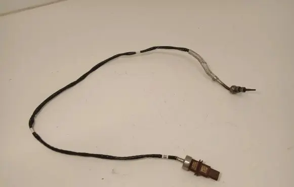 Audi A4 S4 B9 Exhaust gas temperature sensor 04L919529E 132616000280