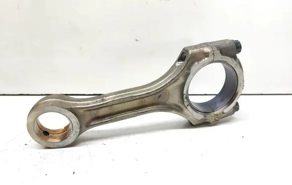 Toyota RAV 4 (XA30) Connecting rod/conrod 