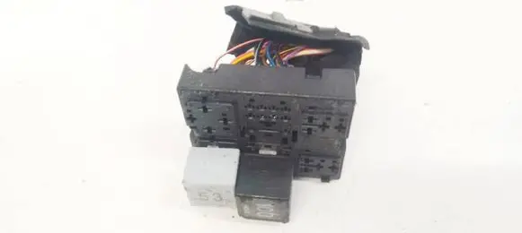 Volkswagen PASSAT B6 Fuse box set