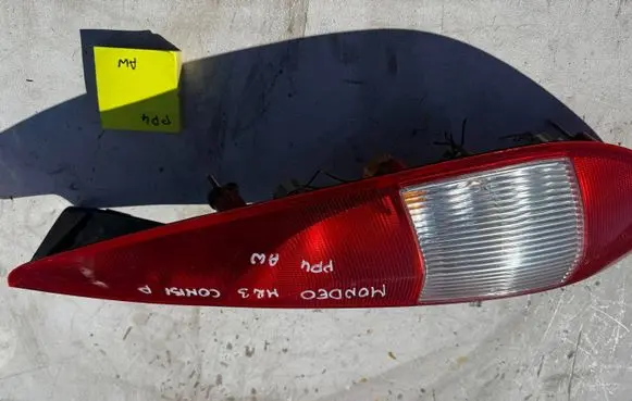 Ford Mondeo Mk III Rear/tail lights 
