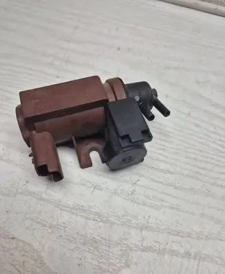 Volvo V70 Turbo solenoid valve 6G9Q9E882CA 09T348 70177100