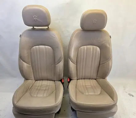 Maserati Ghibli Seat set 