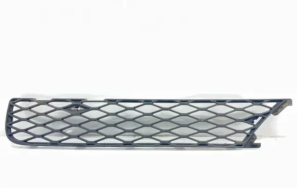 Mercedes-Benz R W251 Front bumper lower grill A2518850153