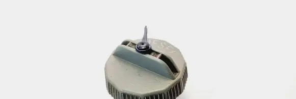 Mazda 3 I Fuel tank filler cap 