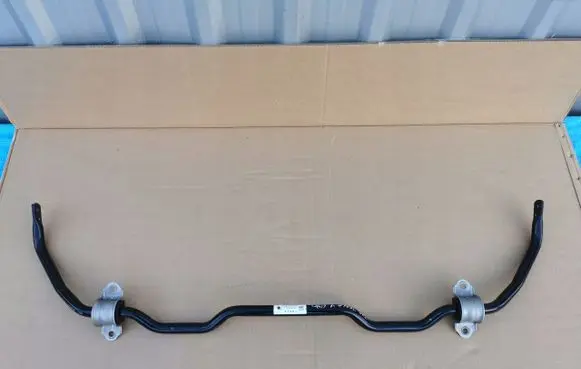 Tesla Model Y Rear anti-roll bar/sway bar 1044481