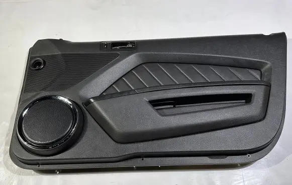 Ford Mustang V Front door card panel trim