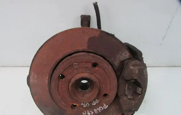 Volkswagen Polo III 6N 6N2 6NF Front wheel hub spindle knuckle