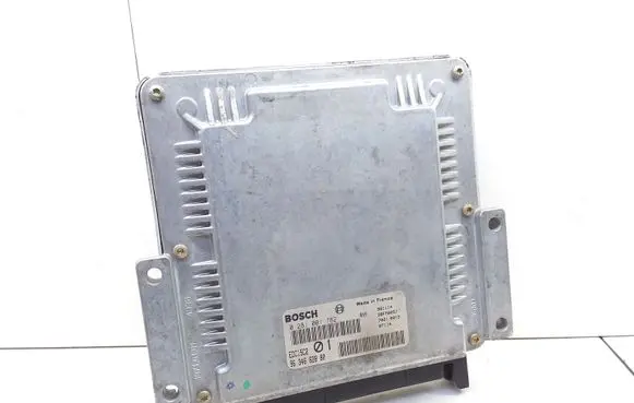 Peugeot 406 Engine control unit/module 9634662880 0281001782