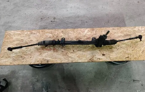 Chrysler Voyager Steering rack