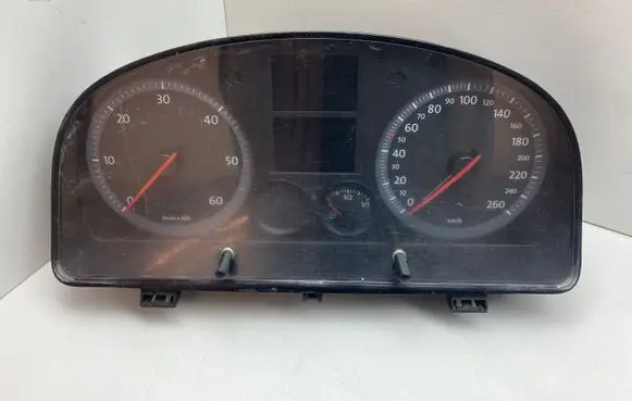Volkswagen Caddy Speedometer (instrument cluster) 2K0920842E