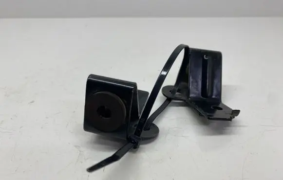 Nissan Qashqai Radiator mount bracket 21542JD20B
