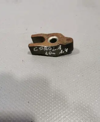Toyota Corolla E140 E150 Fuel Injector clamp holder