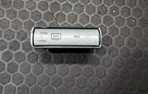 Ford Mondeo Mk III Windscreen/window heater switch 4S7T18C621AC 18C621AC