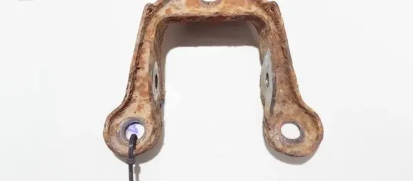 Opel Zafira A Bracket in trunk/boot 