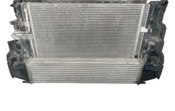 Volvo V60 Radiator set 