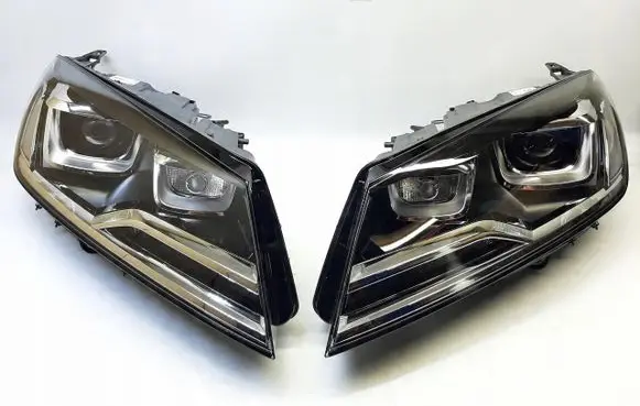 Volkswagen Touareg III Headlight/headlamp 7P1941032