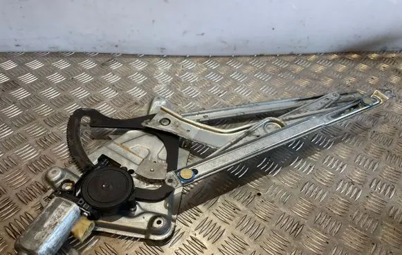 BMW 8 E31 Front door window regulator with motor 513319709719