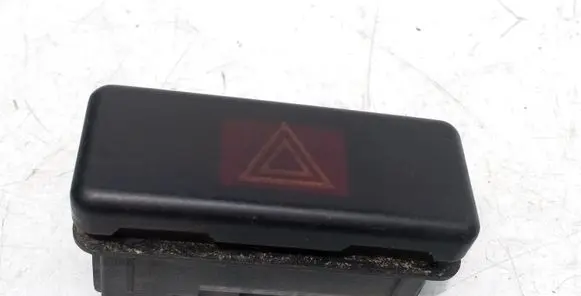 BMW 5 E39 Hazard light switch 8350947