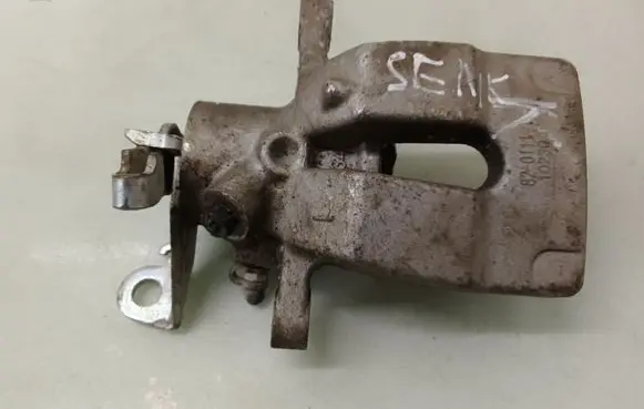 Renault Scenic I Rear brake caliper 