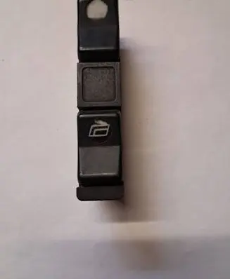 Mercedes-Benz S W126 Electric window control switch 0008208110
