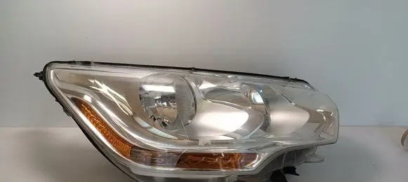 Citroen DS4 Headlight/headlamp 9674903680