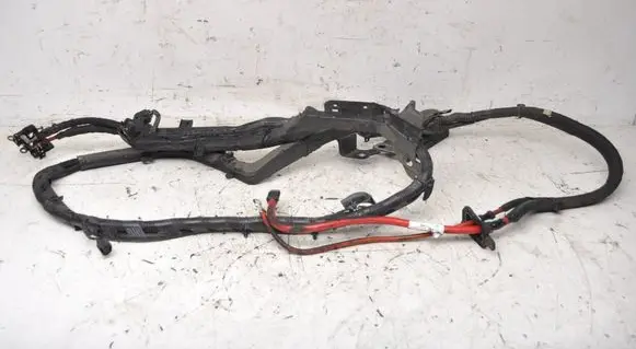 Positive cable (battery)