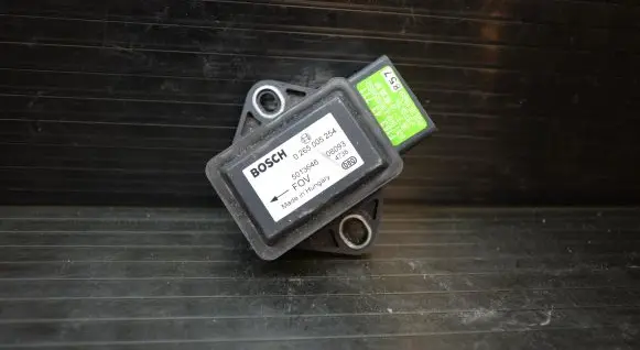 Mazda CX-7 ESP acceleration yaw rate sensor 0265005254