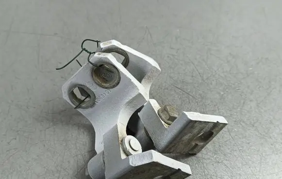 Alfa Romeo Stelvio Front door hinge set 