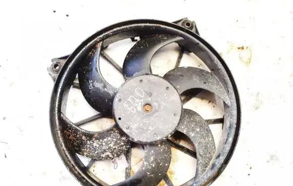 Citroen C8 Radiator cooling fan shroud