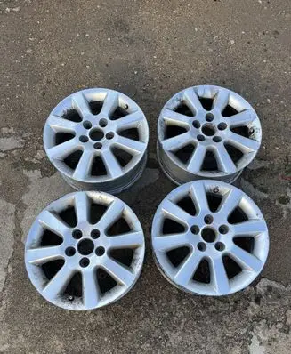 Toyota Avensis T250 R16 alloy rim 