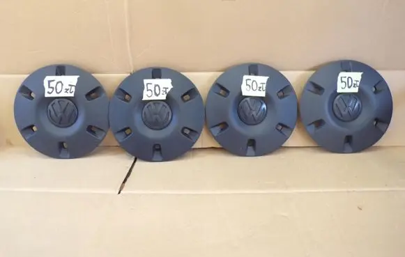 Volkswagen Crafter Wheel nut cap/cover 