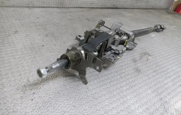 Mazda CX-7 Steering wheel axle set 