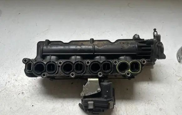 Opel Insignia A Intake manifold 
