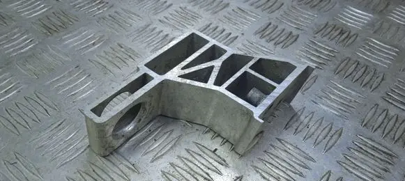 Mercedes-Benz E W213 Radiator mount bracket A2135010620